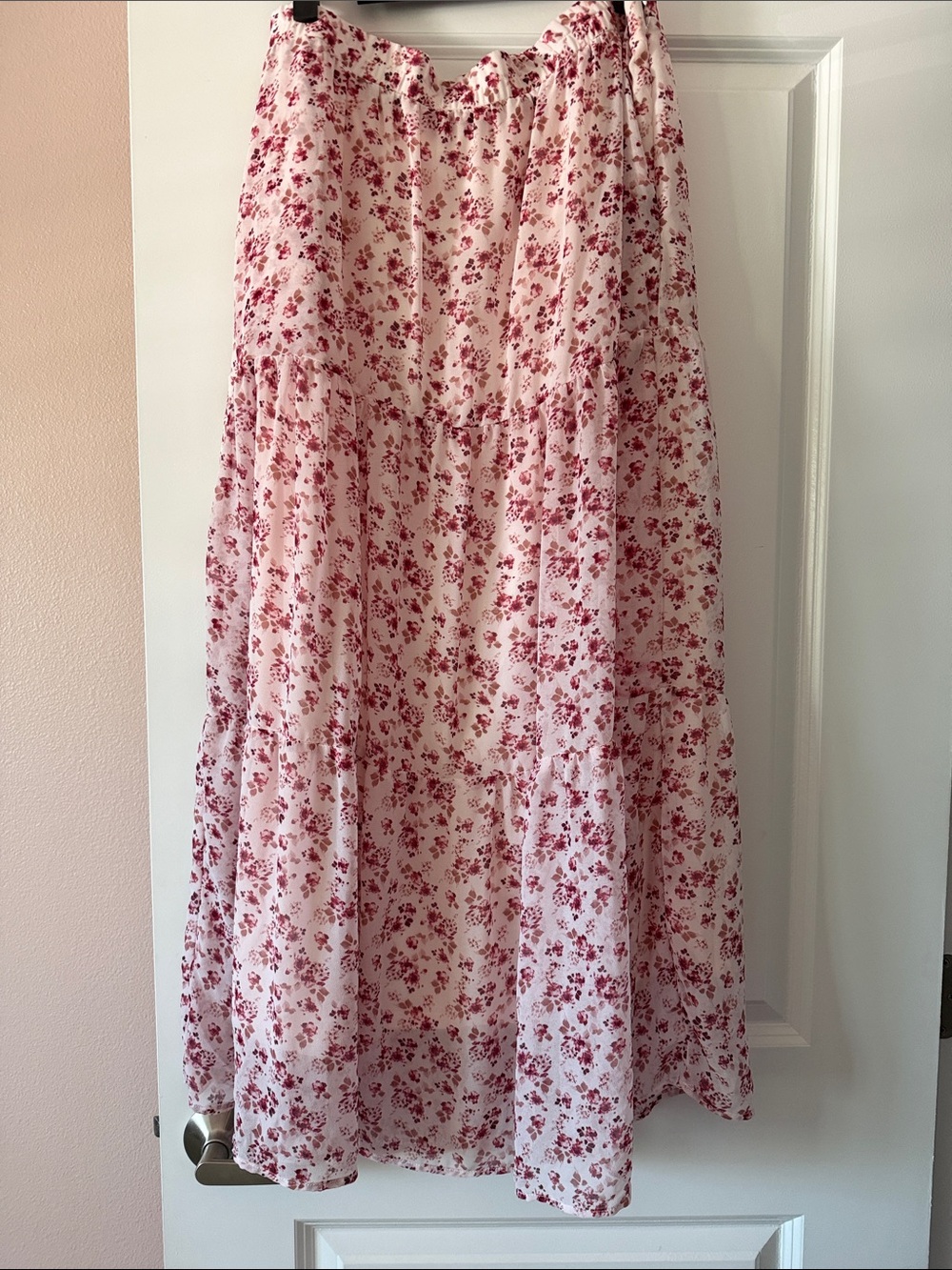 Women's Pink Floral Tiered Maxi Skirt